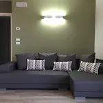 לינה וארוחת בוקר Flyingaway בורסו דל גראפה