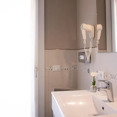 Flyingaway Bed & Breakfast Borso del Grappa