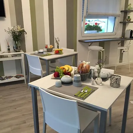 Flyingaway Bed and Breakfast Borso del Grappa