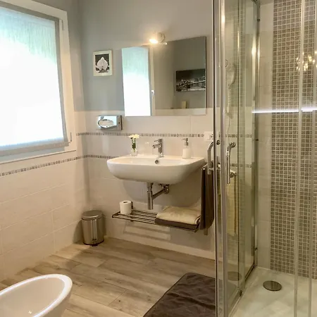 Flyingaway Bed & Breakfast